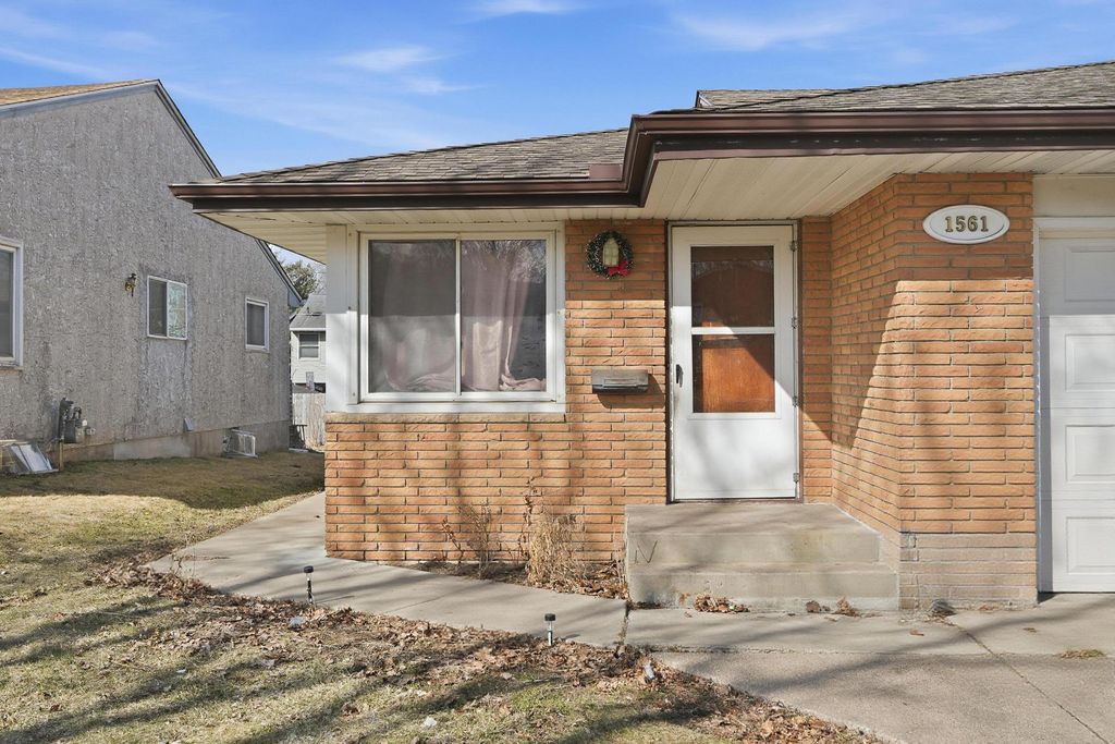 Photo of 1561 Clarence Street, Saint Paul, MN 55106 (MLS # 7046561)