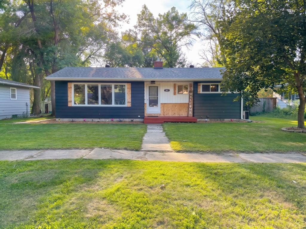 Photo of 411 5th Street NE, Barnesville, MN 56514 (MLS # 7138130)