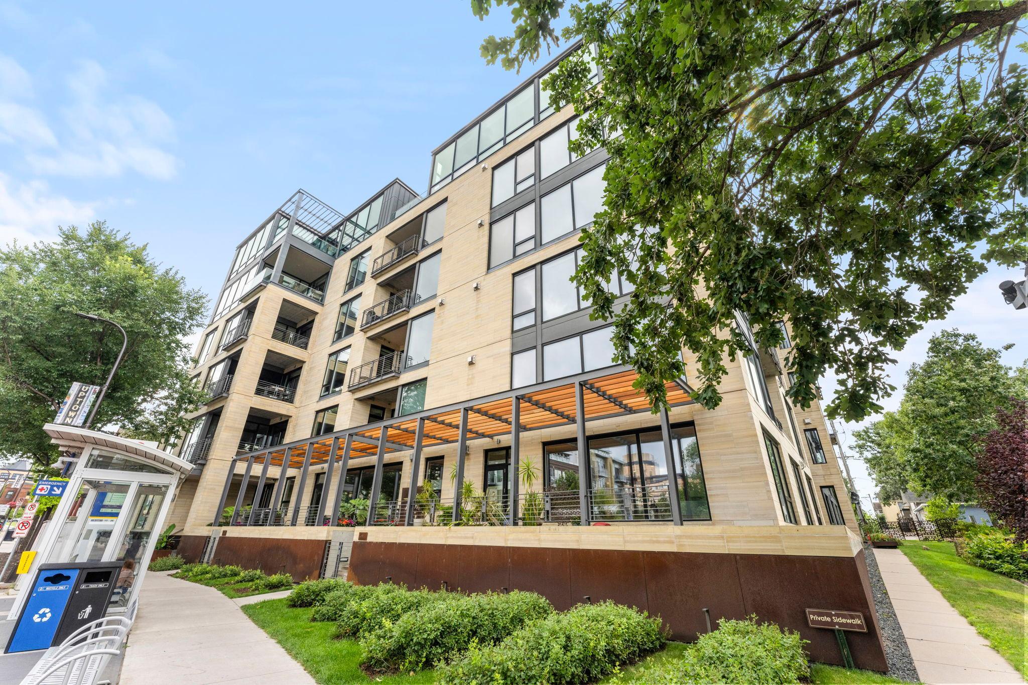 1805 W Lake Street 502