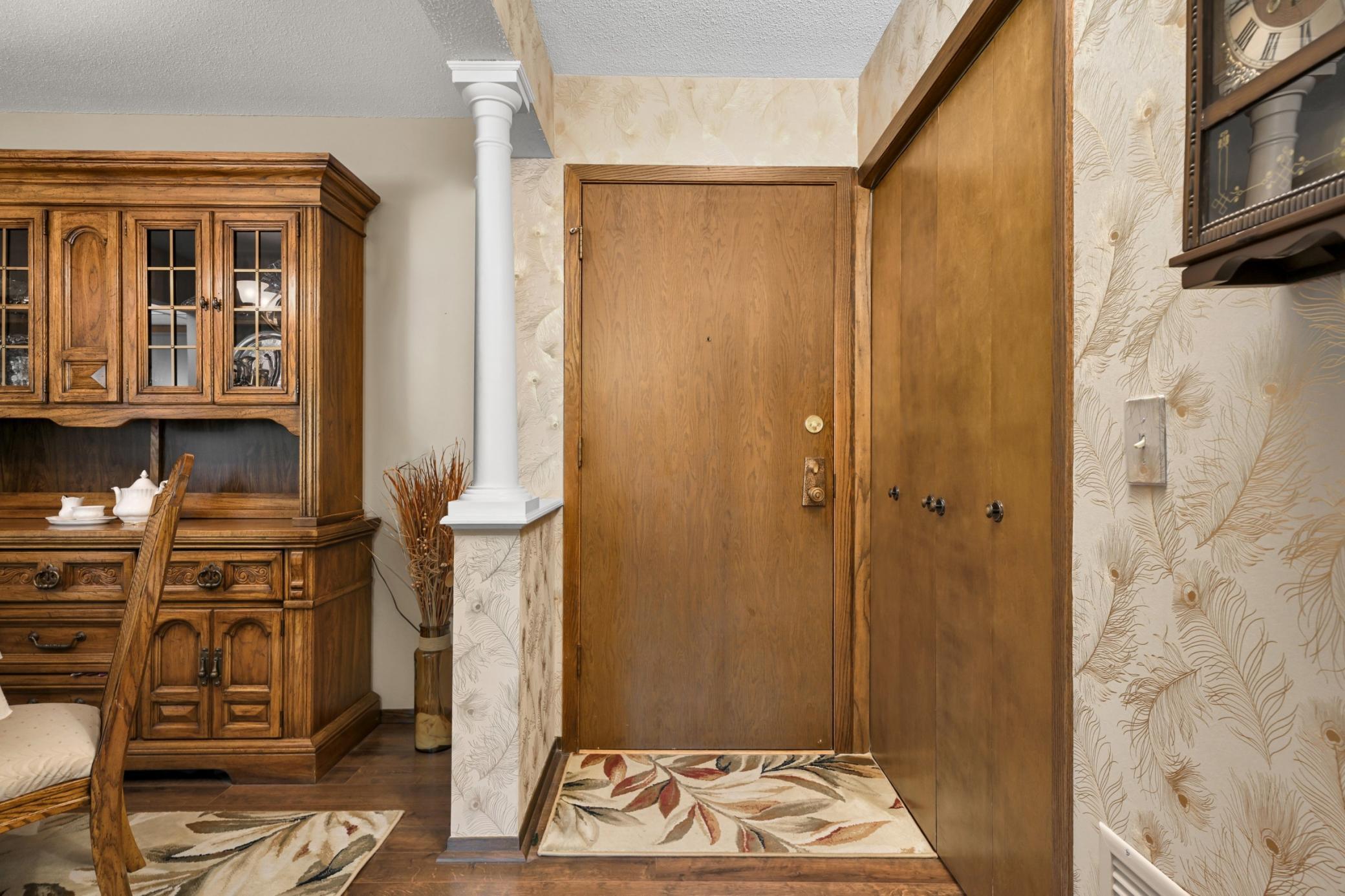 4120 Parklawn Avenue 222