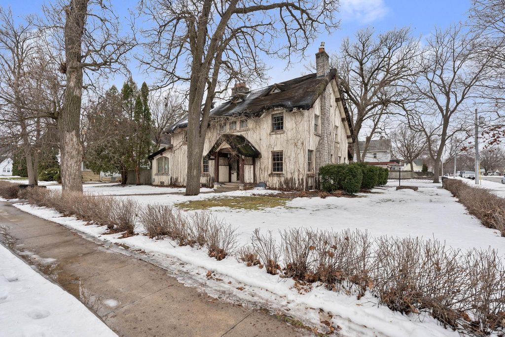 Photo of 609 4th Street NW, Austin, MN 55912 (MLS # 7007220)