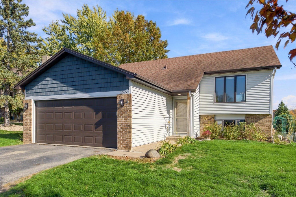 Photo of 16650 Jersey Court, Lakeville, MN 55044 (MLS # 7144589)