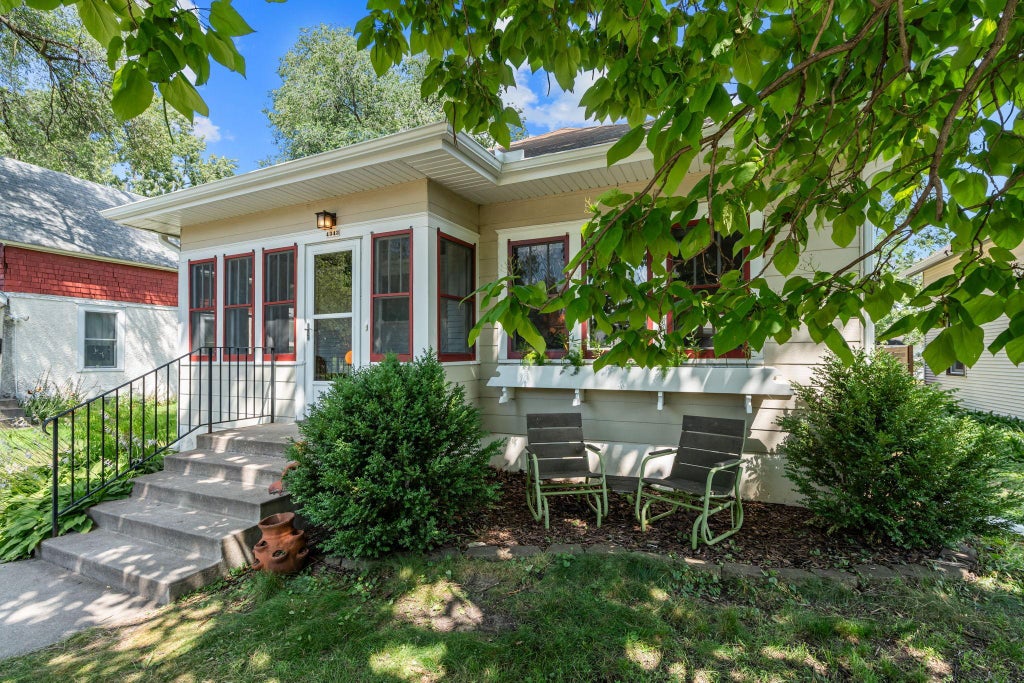 Photo of 4343 10th Avenue S, Minneapolis, MN 55407 (MLS # 7108427)