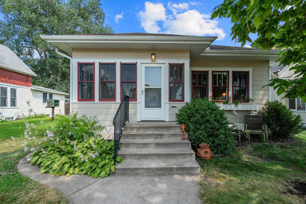 Photo of 4343 10th Avenue S, Minneapolis, MN 55407 (MLS # 7108427)