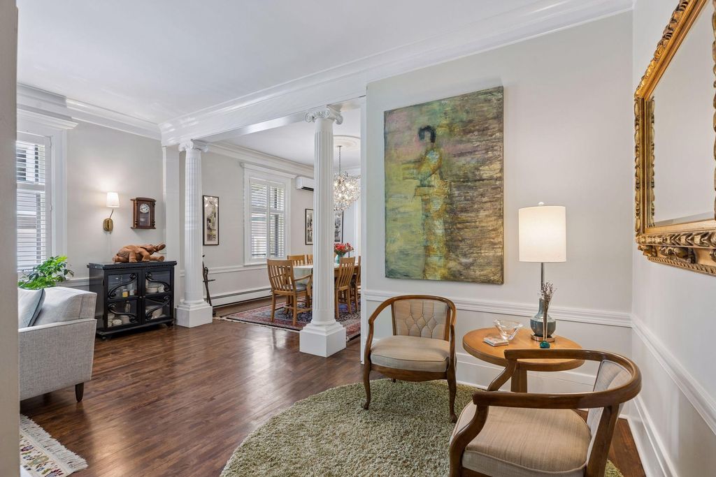 Photo of 436 Portland Avenue #9, Saint Paul, MN 55102 (MLS # 7103983)
