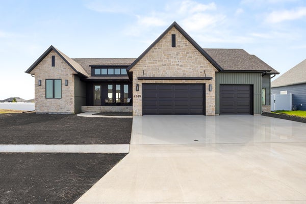4749 11TH ST W, WEST FARGO, ND 58078 - Image 8a21e6cf3b9f157e0790863a8c7e9aa9/891640112