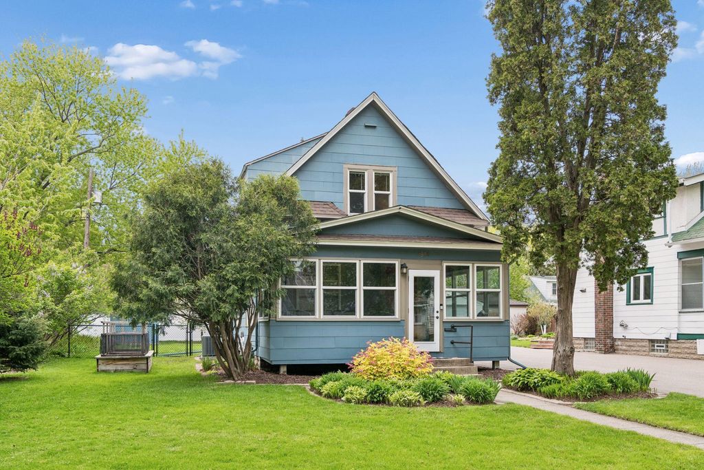 Photo of 4930 38th Avenue S, Minneapolis, MN 55417 (MLS # 7043072)