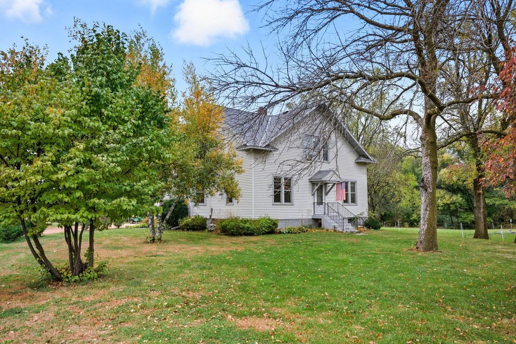 Photo of 19383 Babcock Avenue, Lester Prairie, MN 55354 (MLS # 7048595)