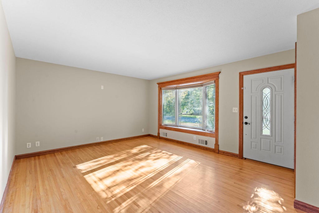 Photo of 3865 Gettysburg Avenue N, New Hope, MN 55427 (MLS # 7089027)