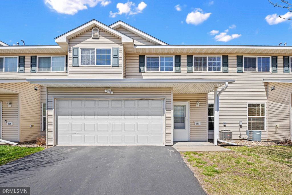 Photo of 162 Bridgewater Trail, Hudson, WI 54016 (MLS # 7059543)