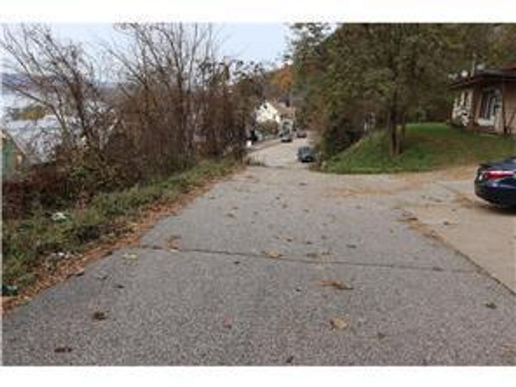 Photo of TBD South S South Hill Street, Fountain City, WI 54629 (MLS # 7083217)
