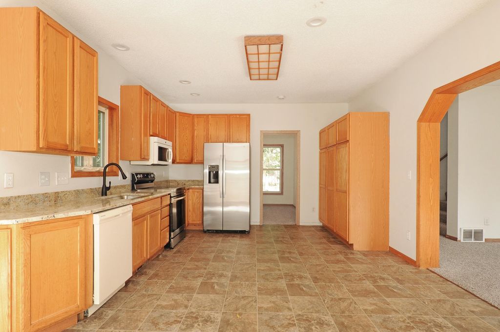 Photo of 1065 23rd Avenue SE, Minneapolis, MN 55414 (MLS # 7019977)