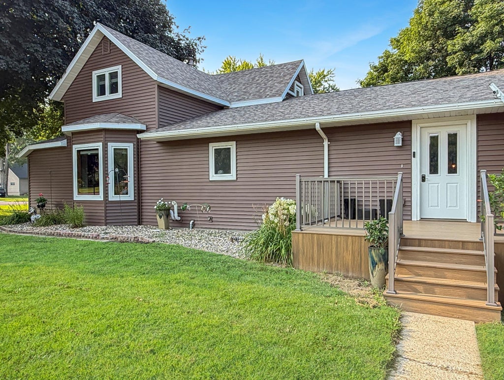 Photo of 509 S Lake Street, Sherburn, MN 56171 (MLS # 7127727)