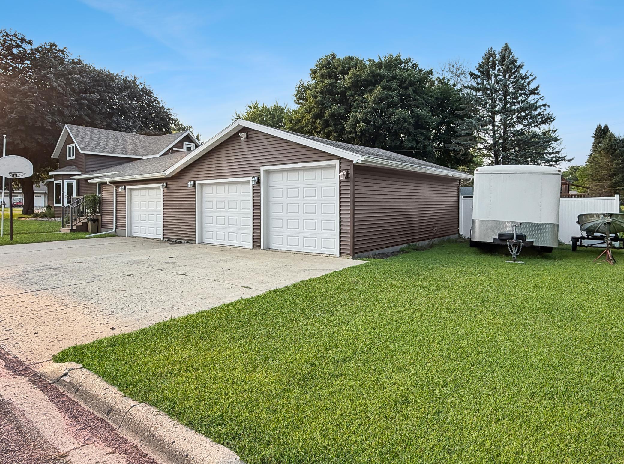 509 S Lake Street - Photo 3
