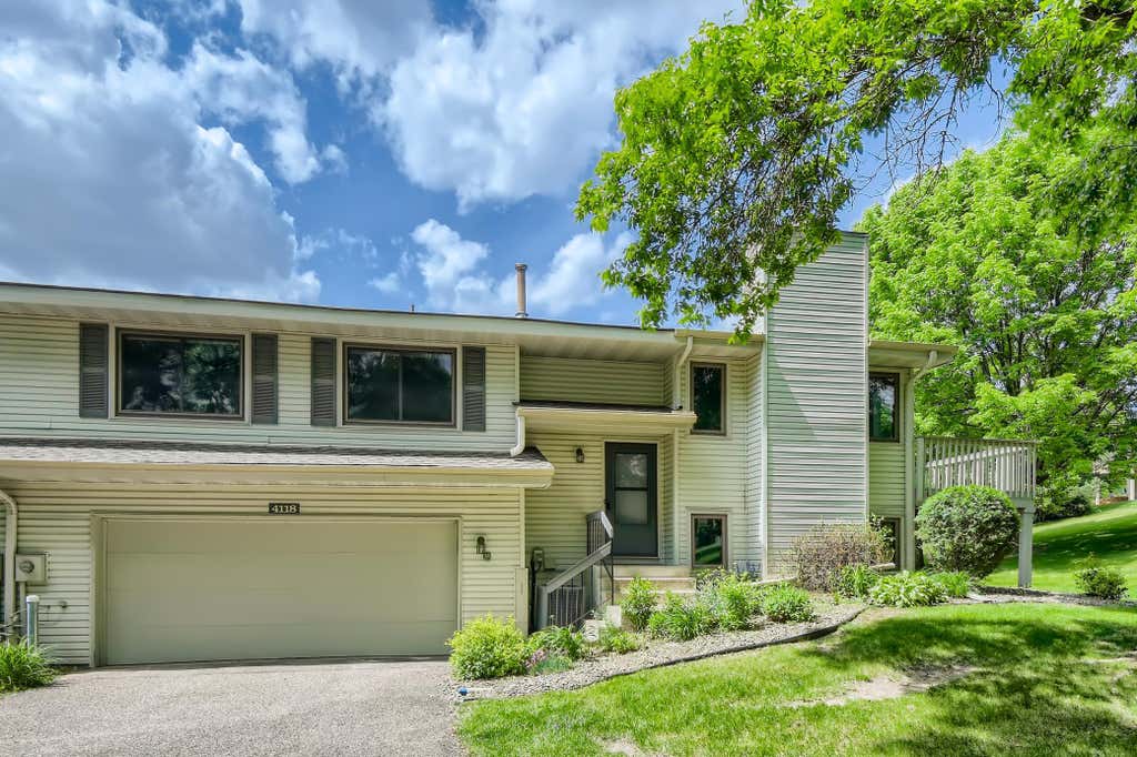 Photo of 4118 Hemlock Lane N, Plymouth, MN 55441 (MLS # 7131098)