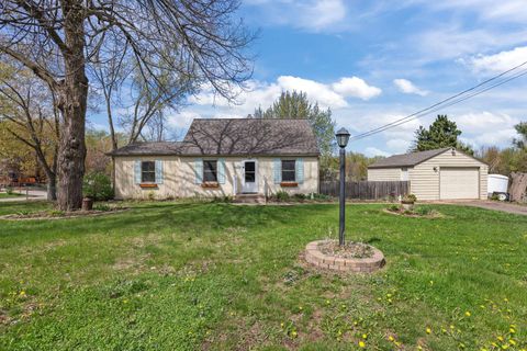 2693 5th Street E Maplewood MN 55119