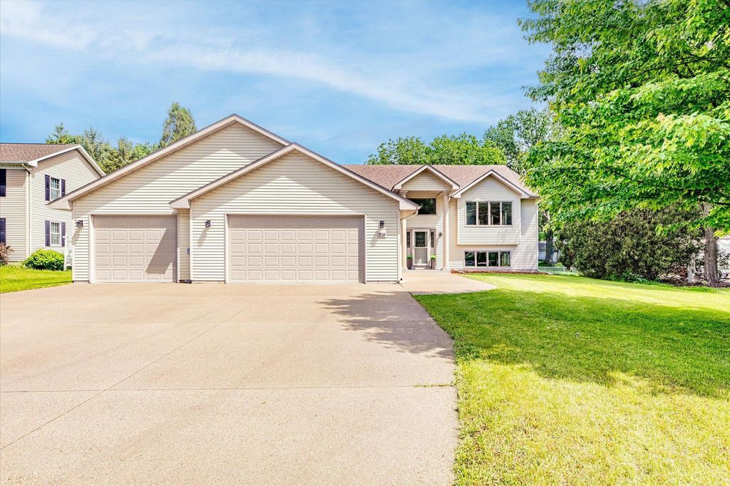 Photo of 2018 Paulis Drive, Faribault, MN 55021 (MLS # 7028458)