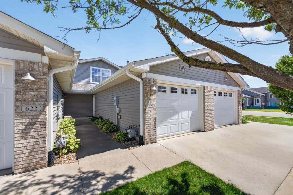 Photo of 626 Pointe Court SW, Rochester, MN 55902 (MLS # 7119554)