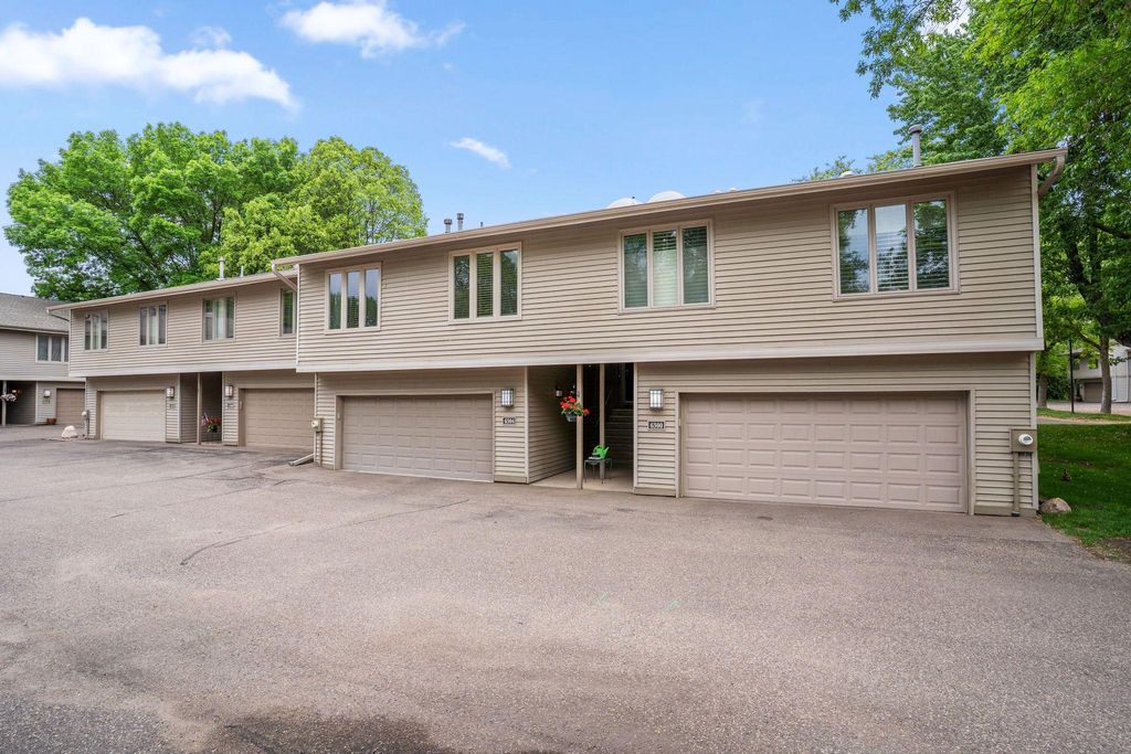 Photo of 6304 Falcon Court, Edina, MN 55436 (MLS # 7068296)