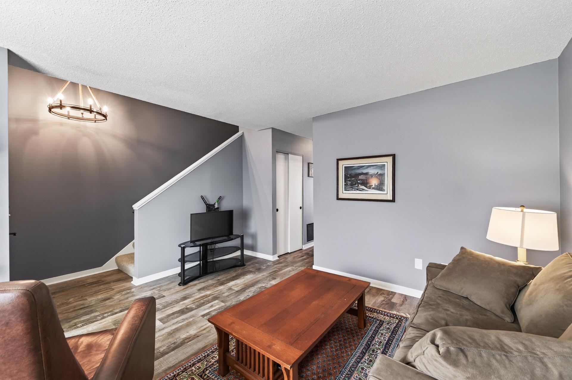 4464 Mccoll Drive