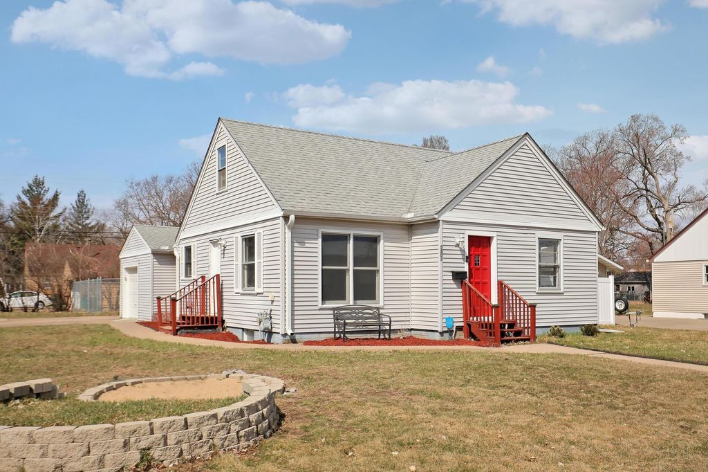 Photo of 5301 Edgewood Avenue N, Crystal, MN 55428 (MLS # 7049212)