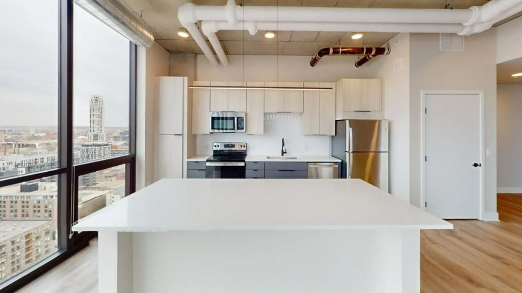 Photo of 700 S 4th St ST #2604, Minneapolis, MN 55415 (MLS # 7149160)