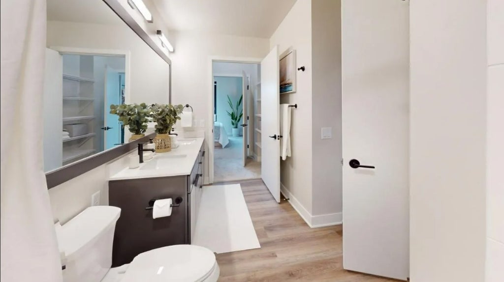 Photo of 700 S 4th St ST #2604, Minneapolis, MN 55415 (MLS # 7149160)