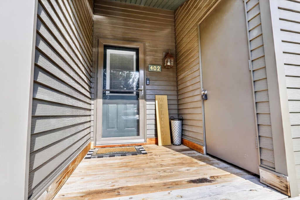 Photo of 402 Quadna Mountain Road, Hill City, MN 55748 (MLS # 7139299)