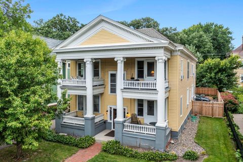 102 Western Avenue N 4 Saint Paul MN 55102