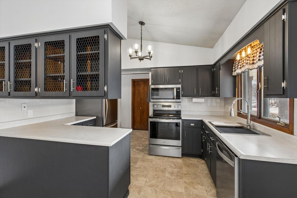 Photo of 16108 Kensington Court, Minnetonka, MN 55345 (MLS # 7020248)