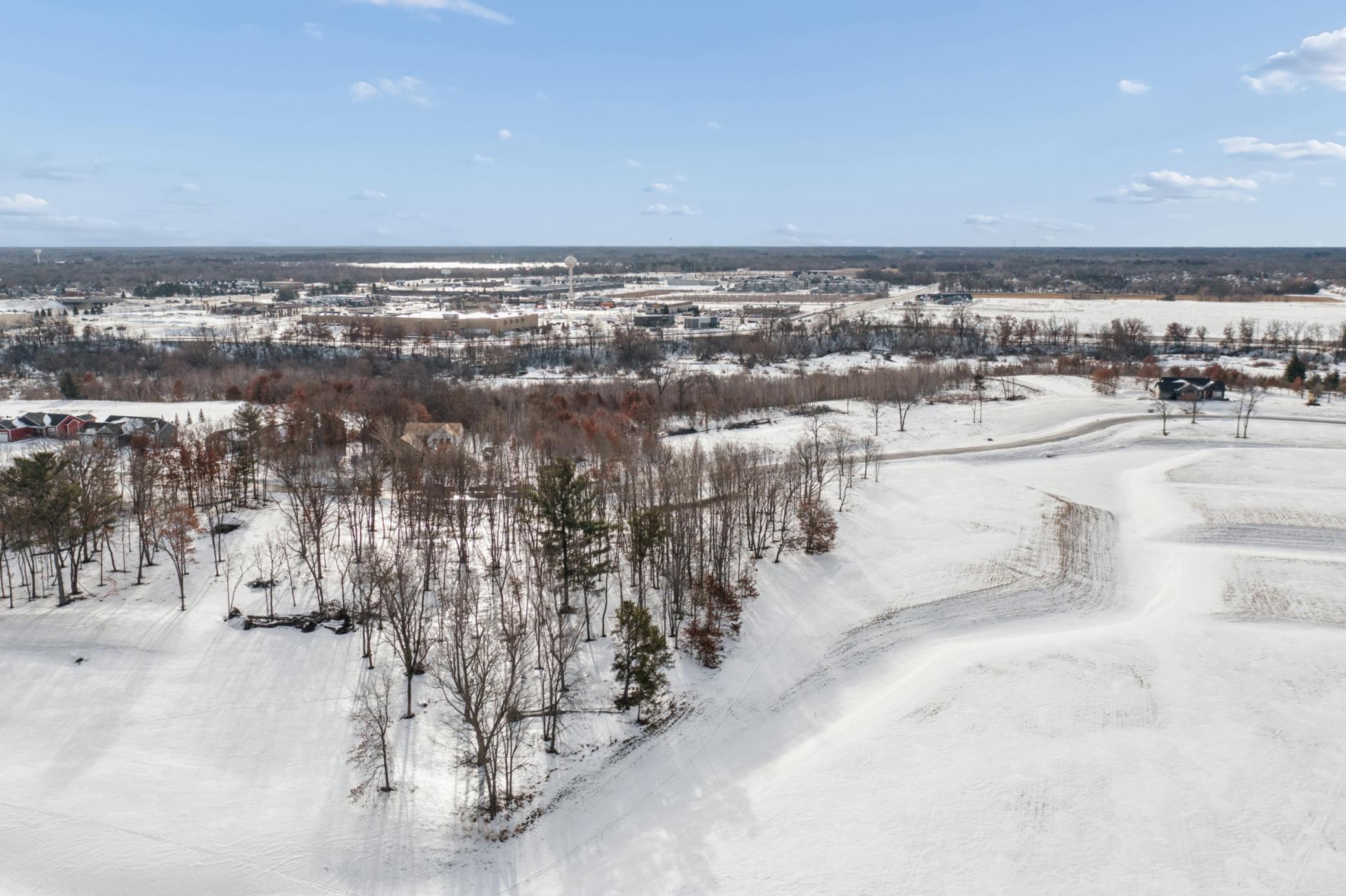 Sunrise Bluff 3rd Addition - Aerial of Community 8.jpg