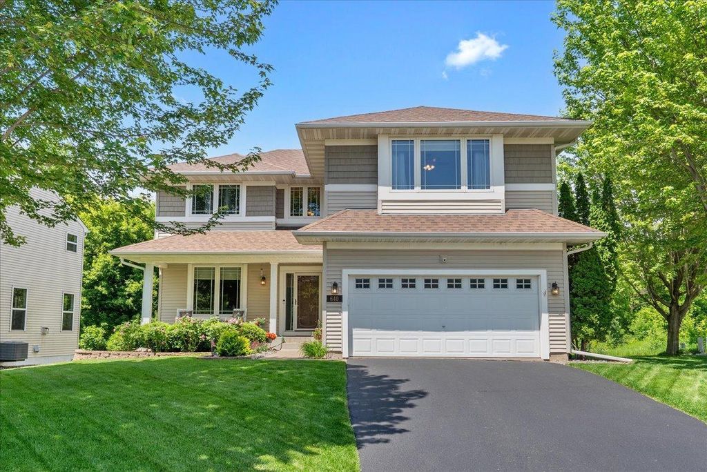 Photo of 640 Addison Alcove, Woodbury, MN 55129 (MLS # 7060737)