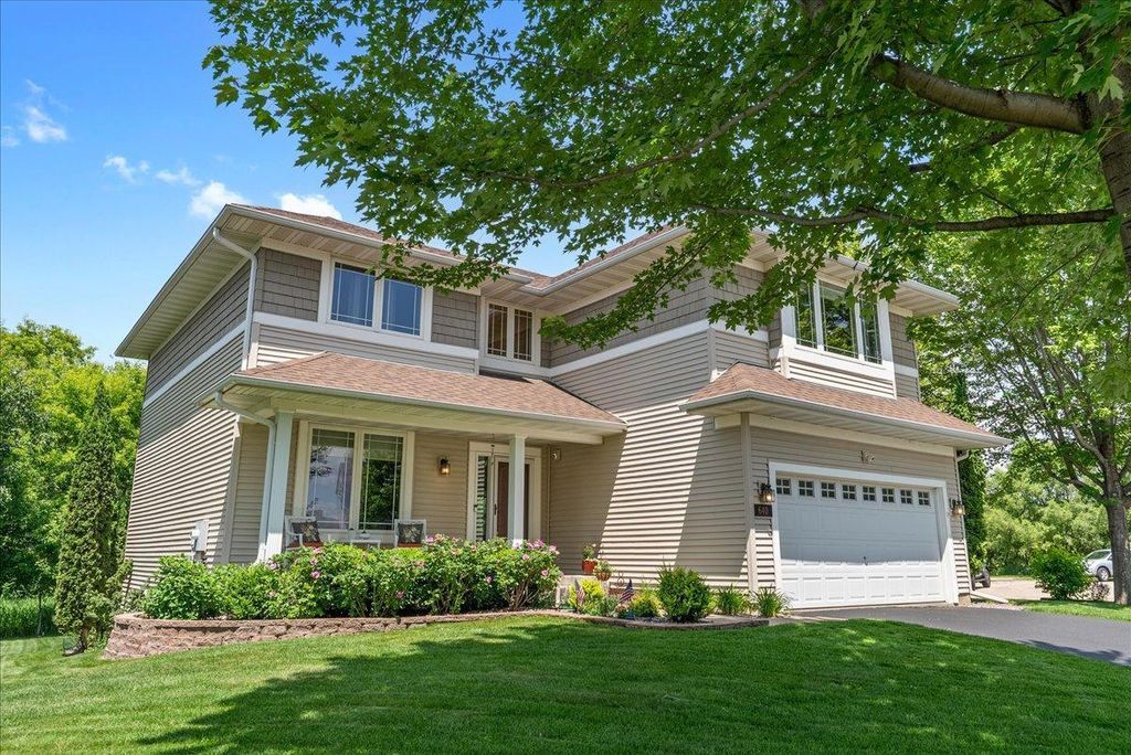 Photo of 640 Addison Alcove, Woodbury, MN 55129 (MLS # 7060737)