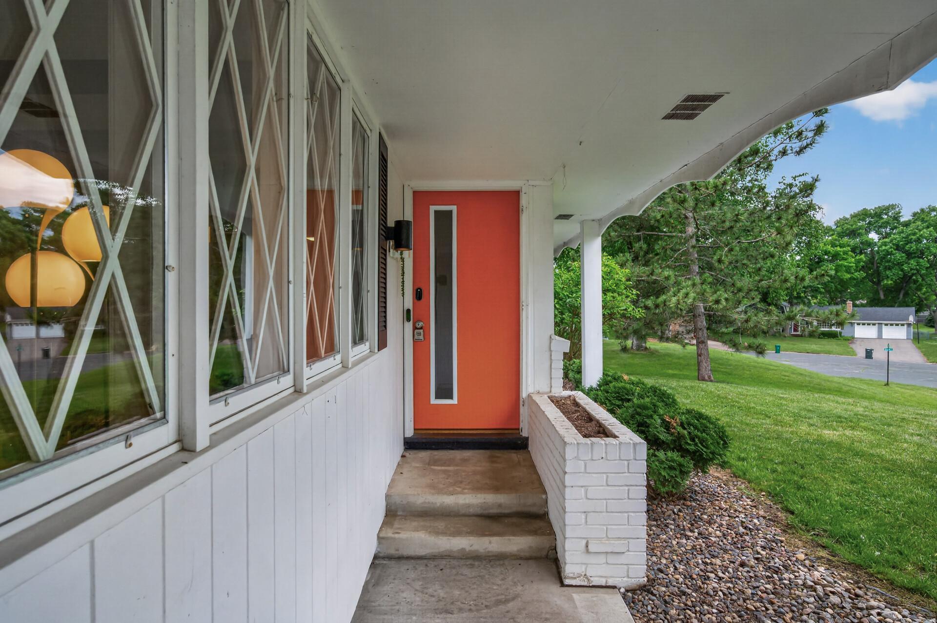 5249 W 92nd Street