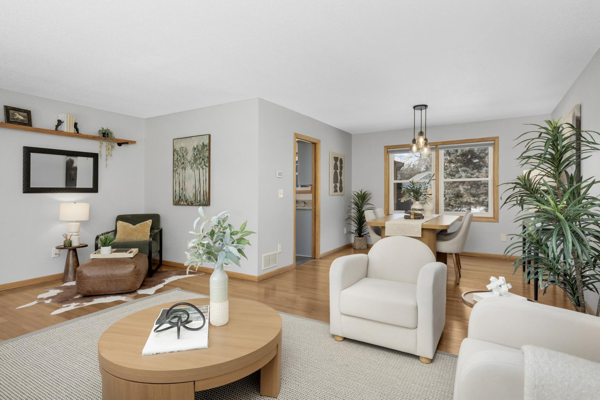 5245 Oxford Street N