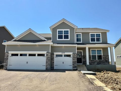 2476 Marsh View Court Shakopee MN 55379