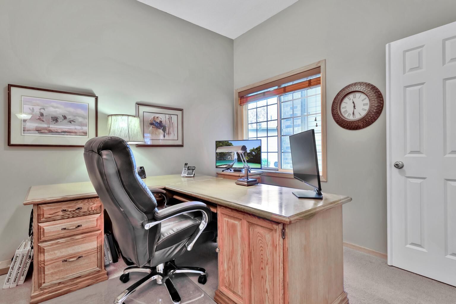 10279 Lancaster Bay