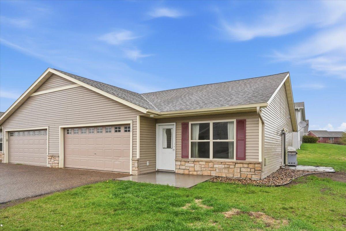 1262 Norway Pine Circle