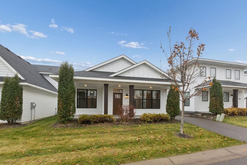 Photo of 11591 86th Avenue N, Maple Grove, MN 55369 (MLS # 6823407)