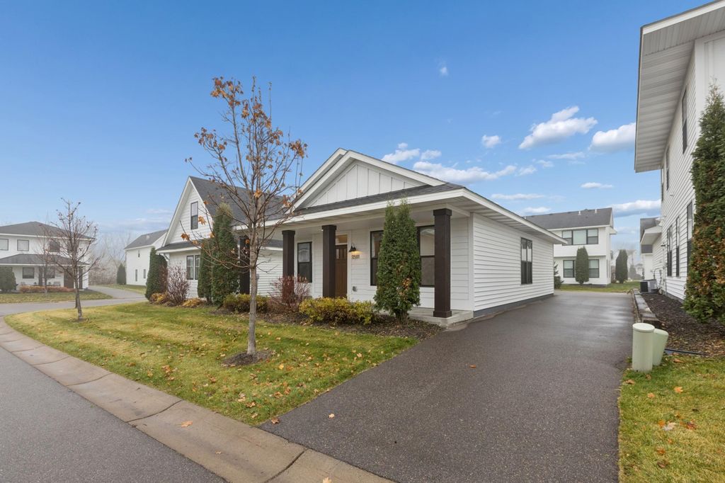 Photo of 11591 86th Avenue N, Maple Grove, MN 55369 (MLS # 6823407)