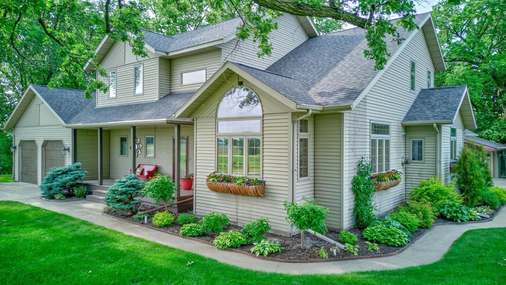 Photo of 19319 380th Street, Erhard, MN 56534 (MLS # 6746248)