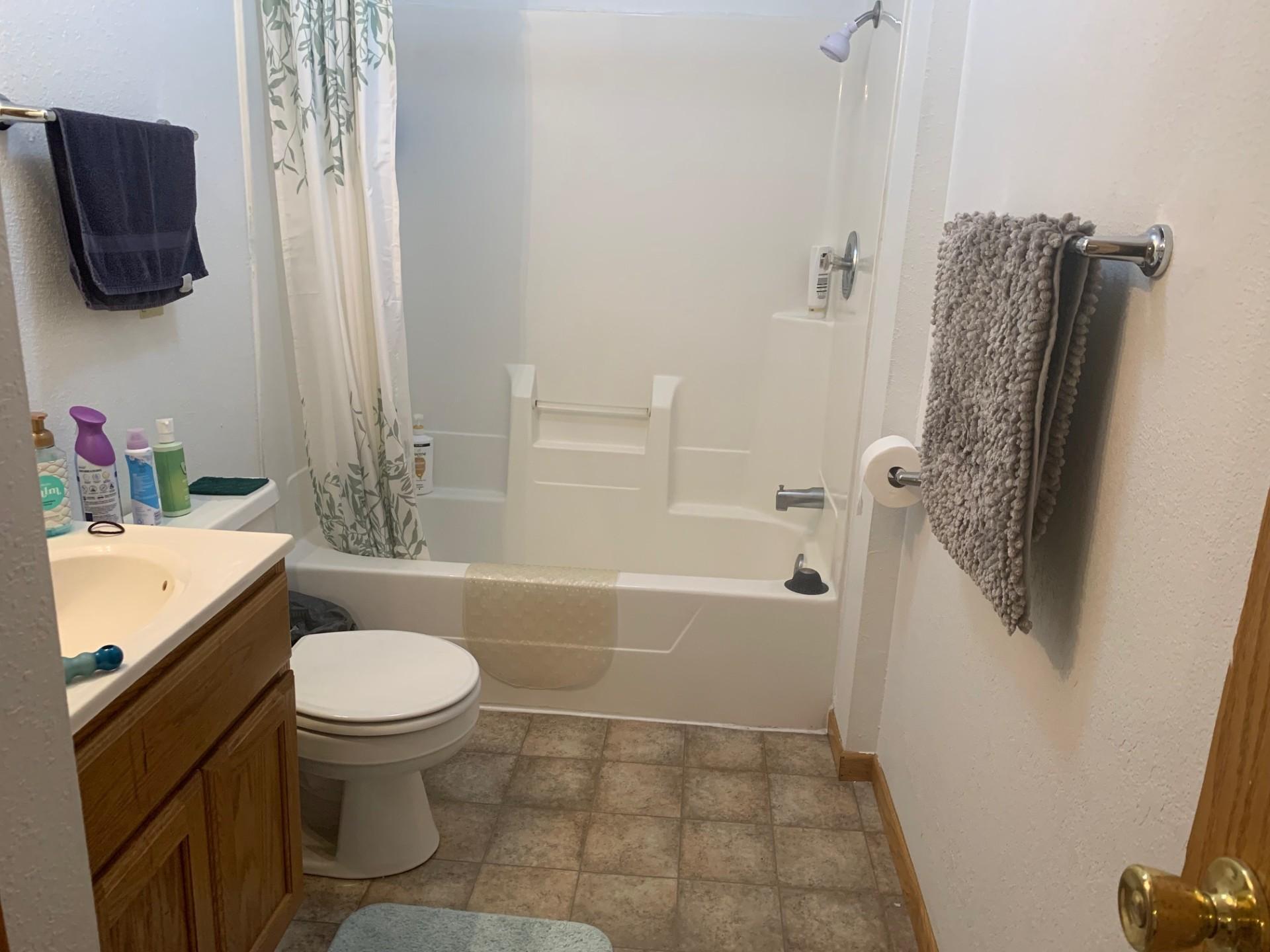 850 30th Ave NW, Willmar, MN, 56201, USA, 11 Bedrooms Bedrooms, ,15 BathroomsBathrooms,Townhouse,Active,850 30th Ave NW,7088336