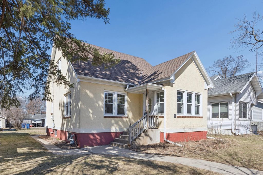 Photo of 39 Mckinley Place N, Saint Cloud, MN 56303 (MLS # 7040265)