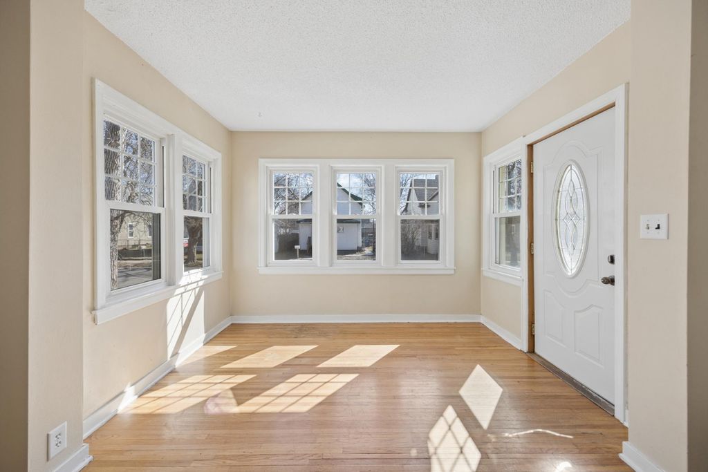 Photo of 39 Mckinley Place N, Saint Cloud, MN 56303 (MLS # 7040265)