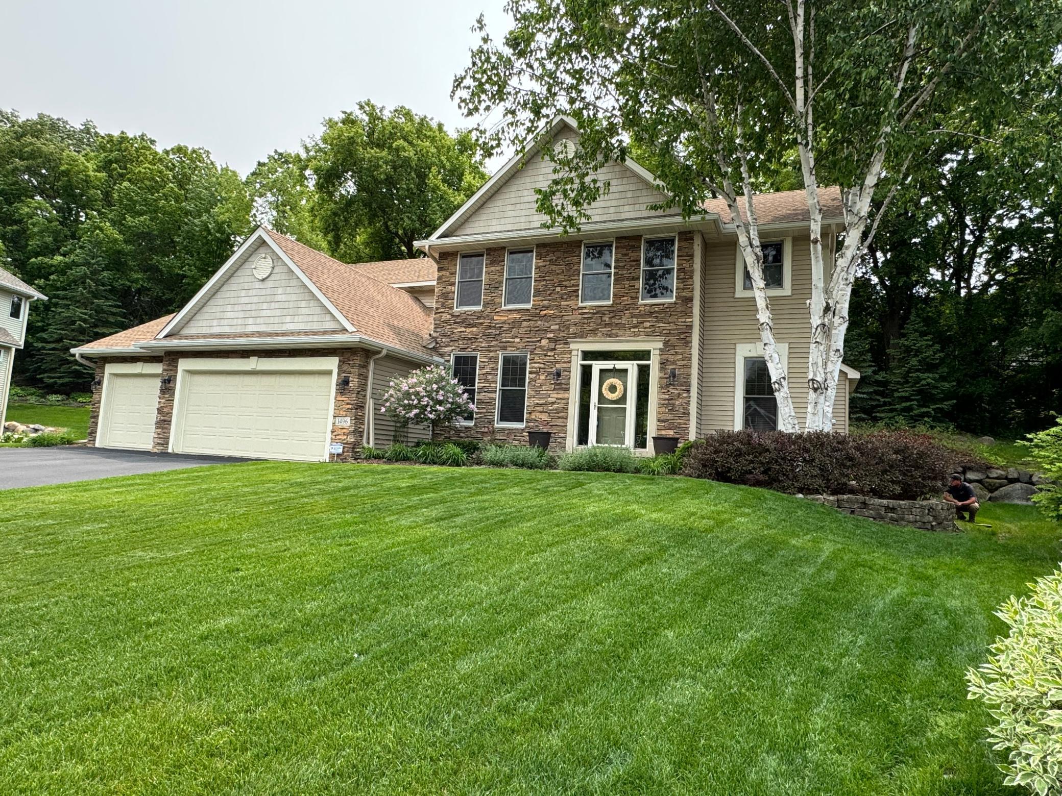 1496 Pinetree Trail
