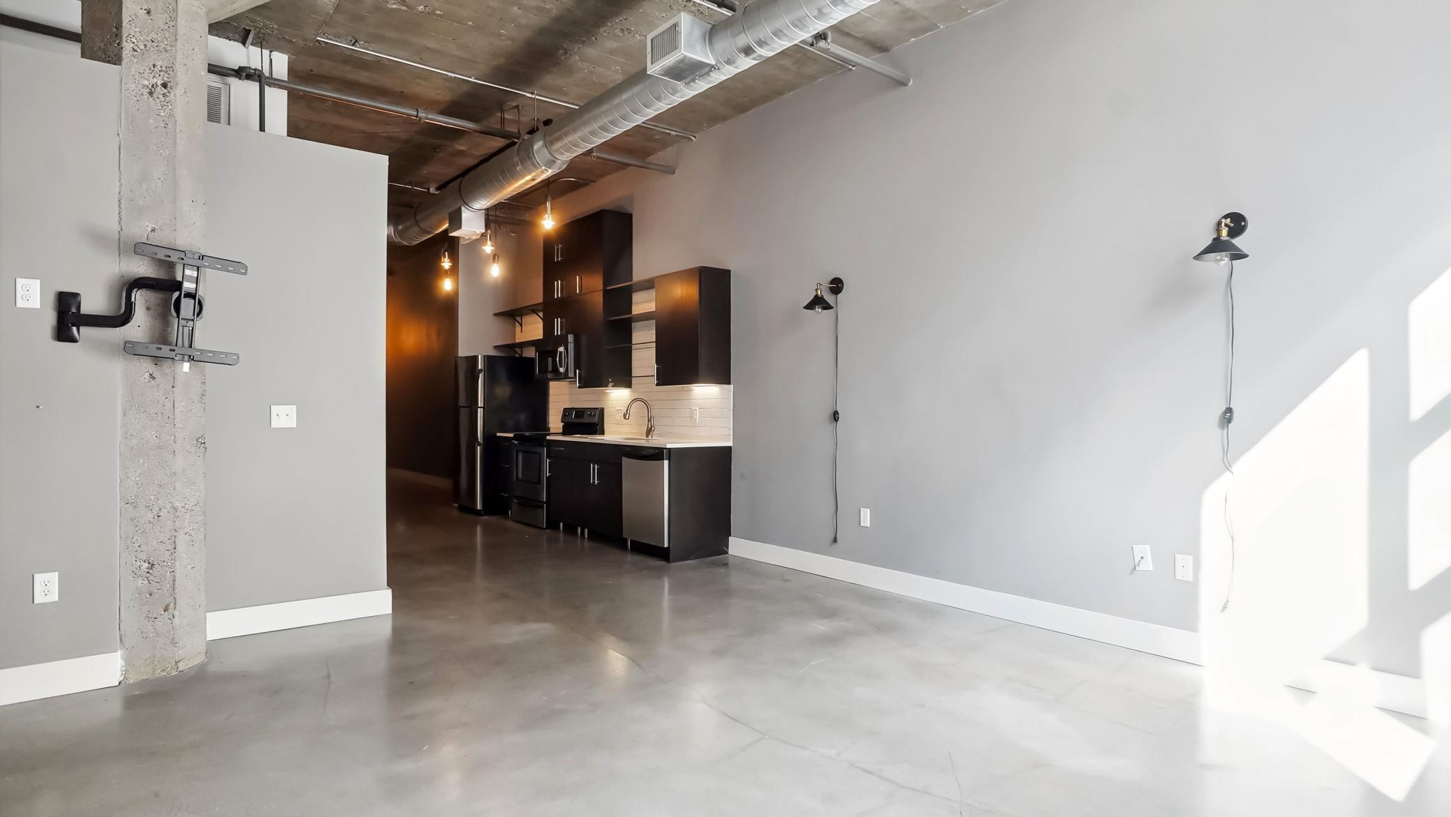 718 Washington Avenue N 514