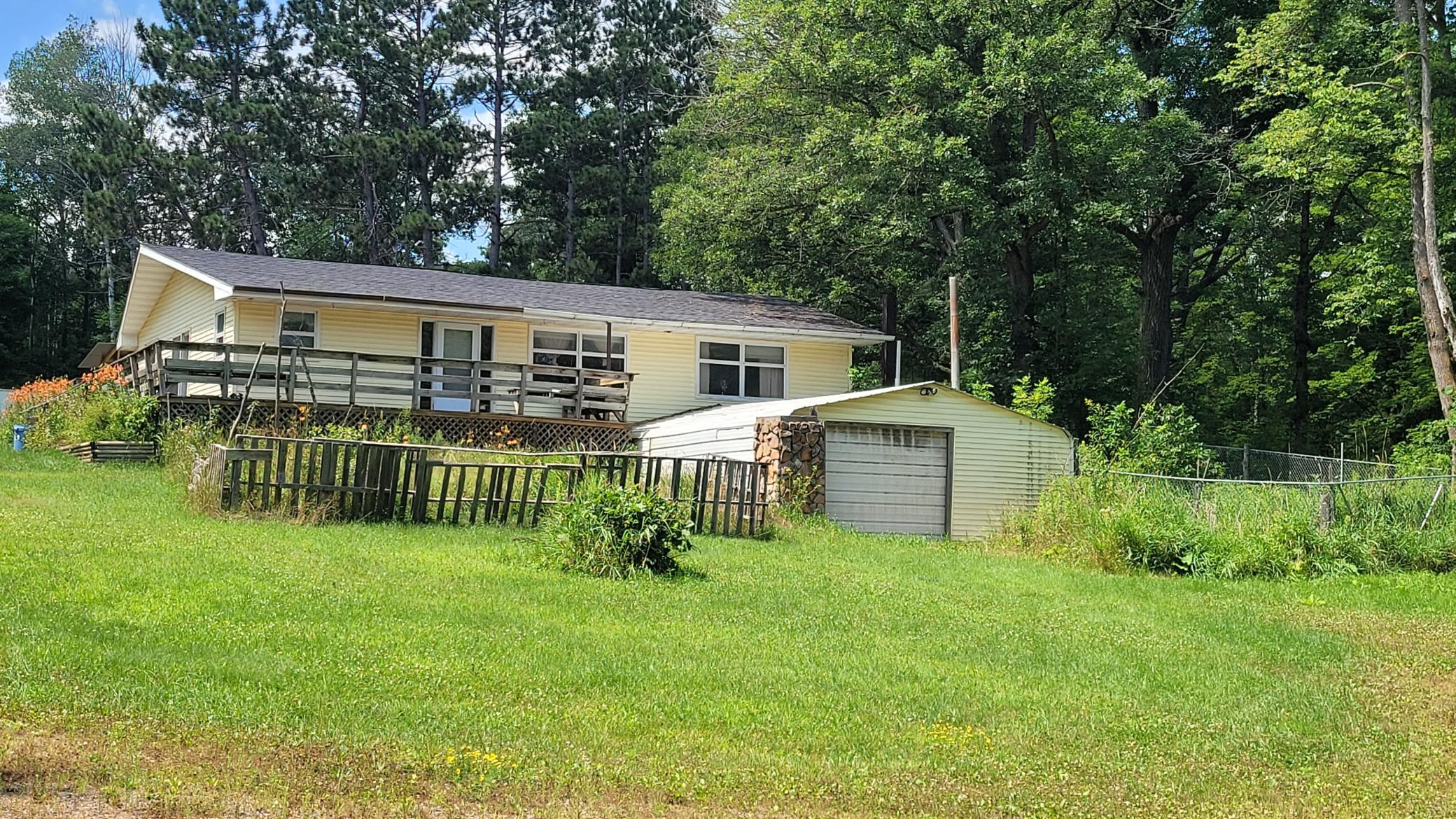 3097 Highway 65