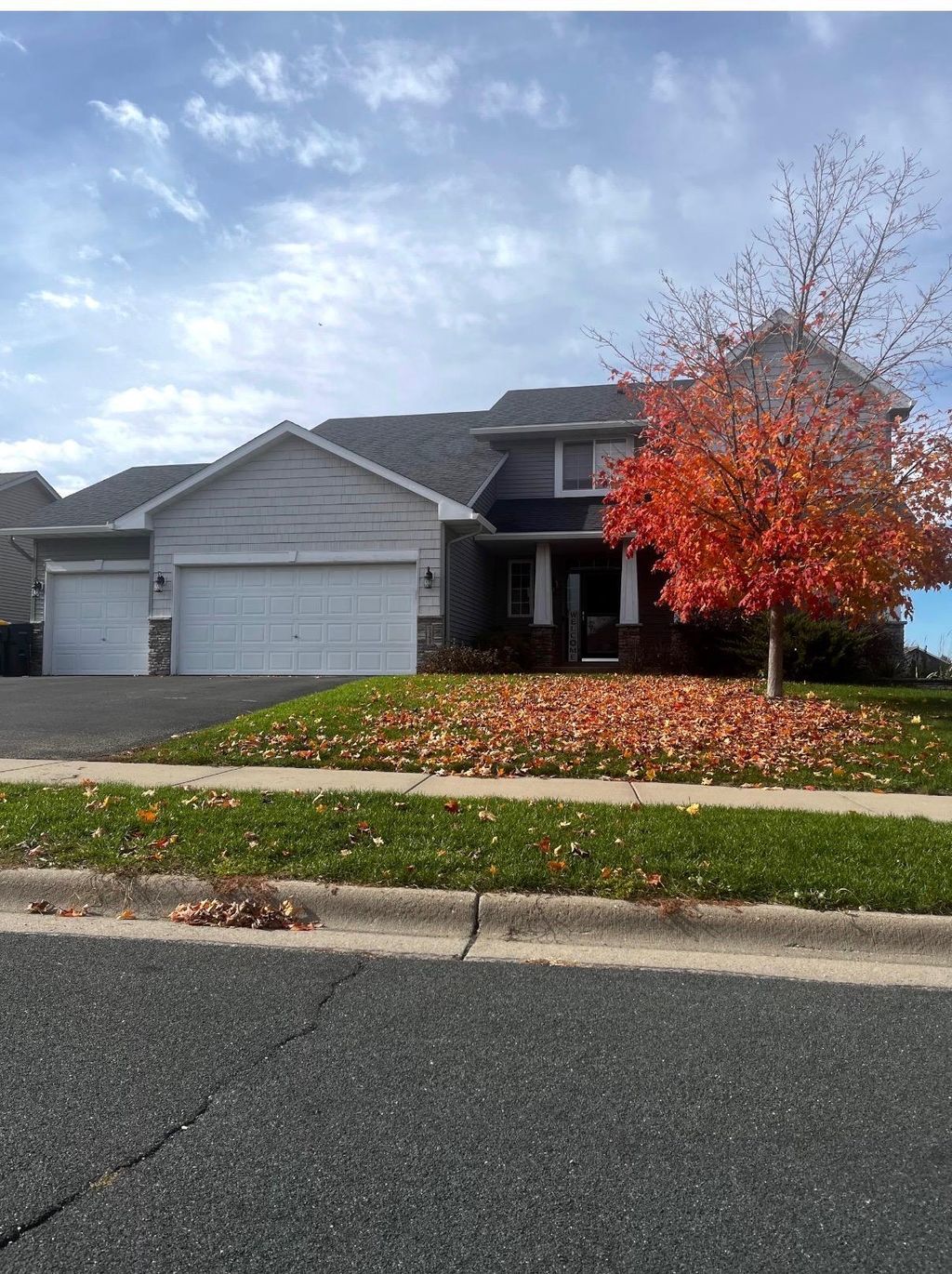 Photo of 924 Ivy Hills Road, Belle Plaine, MN 56011 (MLS # 7055694)