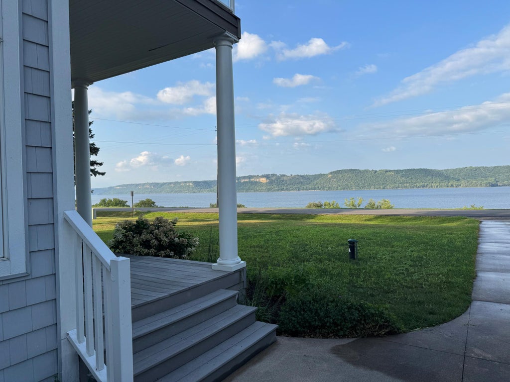 Photo of 32297 Lakeview Drive, Lake City, MN 55041 (MLS # 7117622)