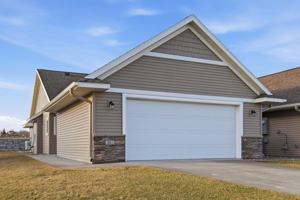 Photo of 465 Meadowview Court, Paynesville, MN 56362 (MLS # 7029004)